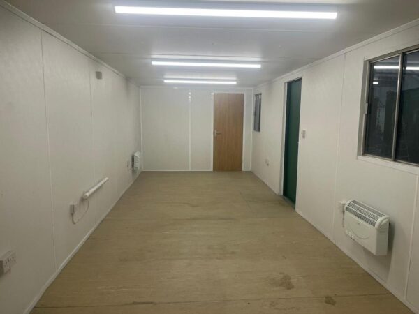 SOLD 32ft x 10ft Site Office Welfare unit with Toilet and Kitchen - Image 12