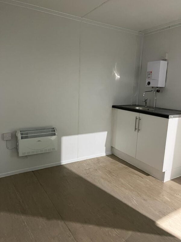 SOLD 16ft x 9ft Welfare Unit with Toilet - Image 7