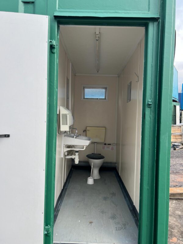 SOLD - 16ft x 9ft Welfare Unit with Kitchen and Toilet - Image 7