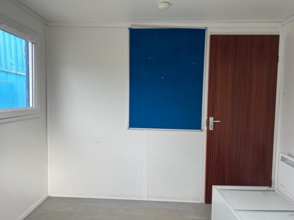 SOLD - 24ft x 9ft Site Office - Image 8