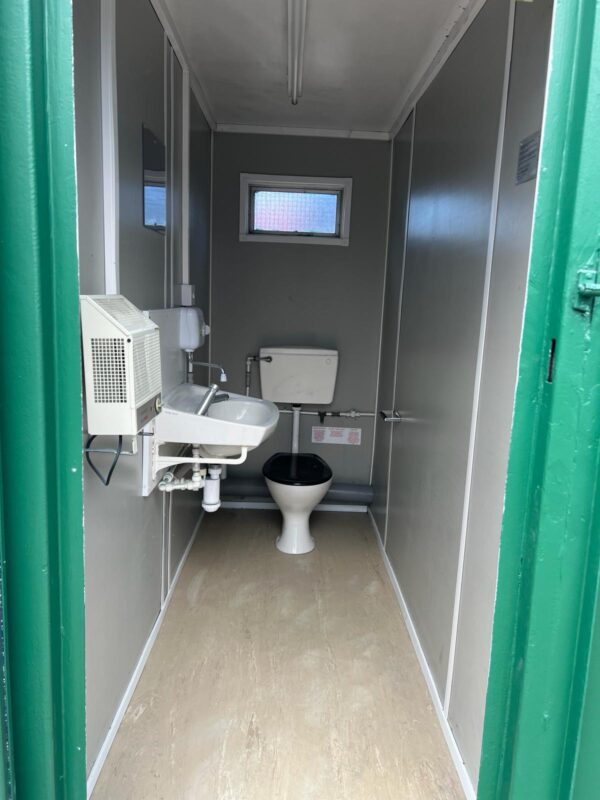 SOLD - 20ft x 9ft Welfare Unit with Separate Toilet - Image 3