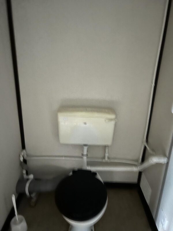 SOLD - 16ft x 9ft Welfare Unit with Toilet - Image 9