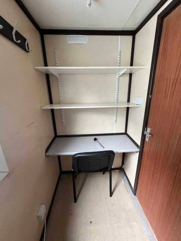 SOLD - Ex Hire Units (24) - Image 11