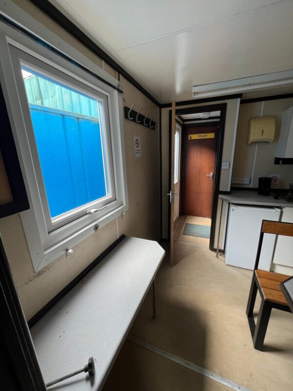 SOLD - Ex Hire Units (24) - Image 10