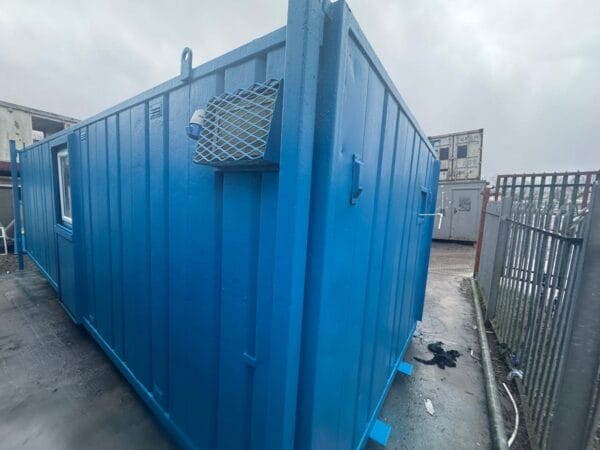 SOLD - 26ft x 9ft Welfare Unit - Image 6