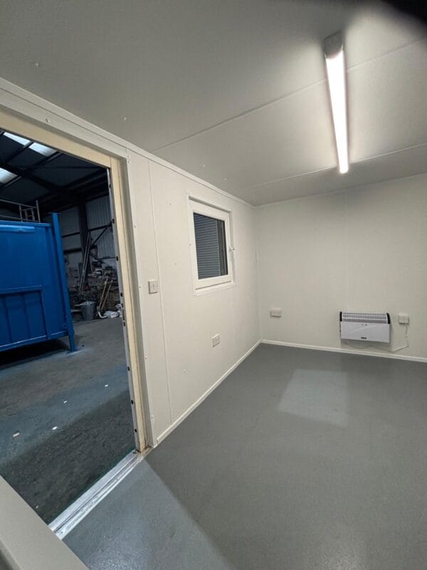 SOLD - 16ft x 9ft Site Office - Image 9