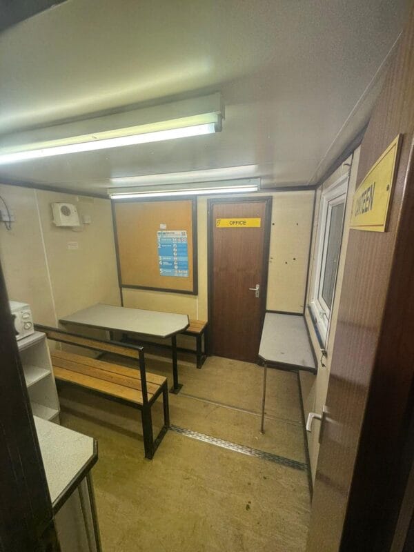 26ft x 9ft Welfare Unit - Image 7
