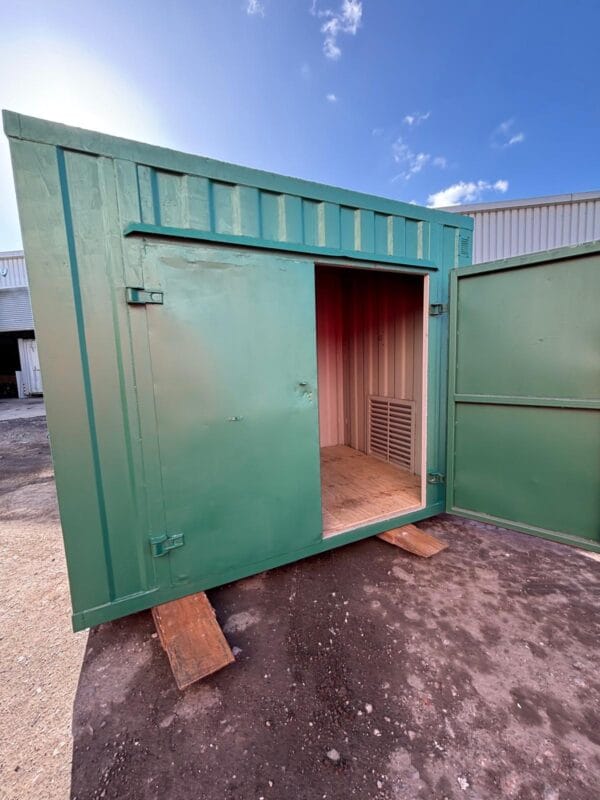 Storage cabin 3m wide 2m deep 2.5m high