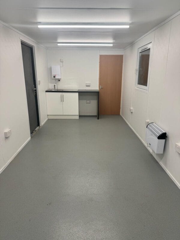 SOLD to a customer in Lutterworth -24ft x 9ft Office with Internal Toilet and Kitchen - Image 9