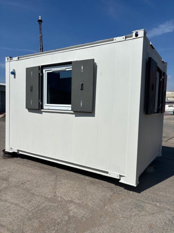 12ft x 9ft Site Office Security Unit - Image 2