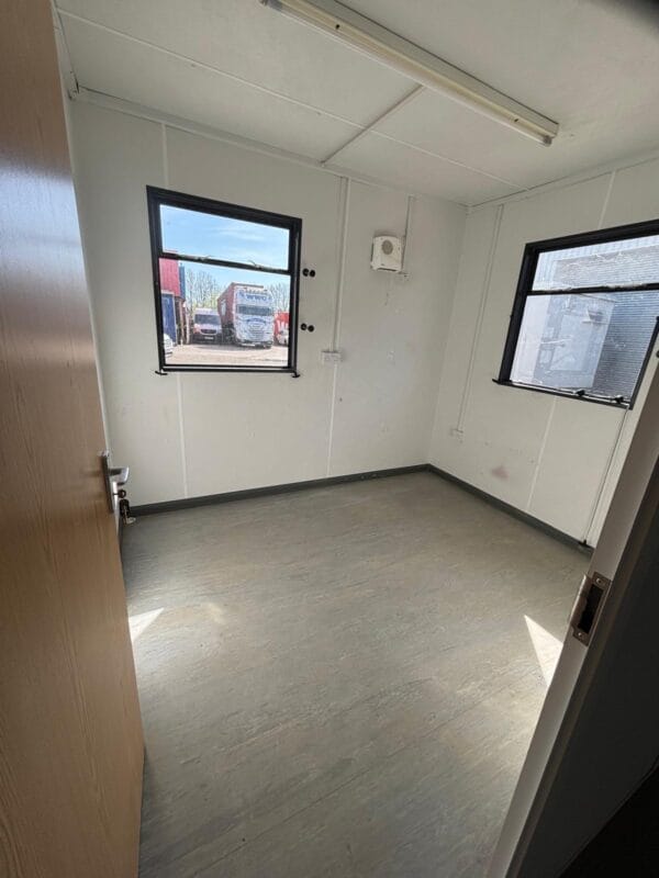 SOLD to a customer in Melton Mowbury -32ft x 10ft Double Office with Kitchen - Image 13