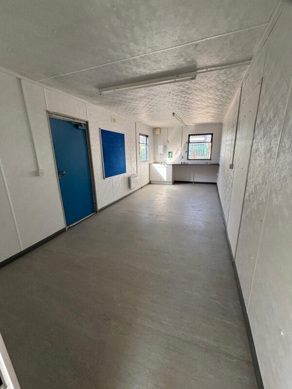 SOLD to a customer in Melton Mowbury -32ft x 10ft Double Office with Kitchen - Image 9
