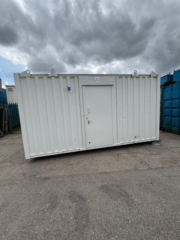 -SOLD TO CUSTOMER IN BRIDGEND. 16ft x 10ft Reconditioned Unit - Image 6