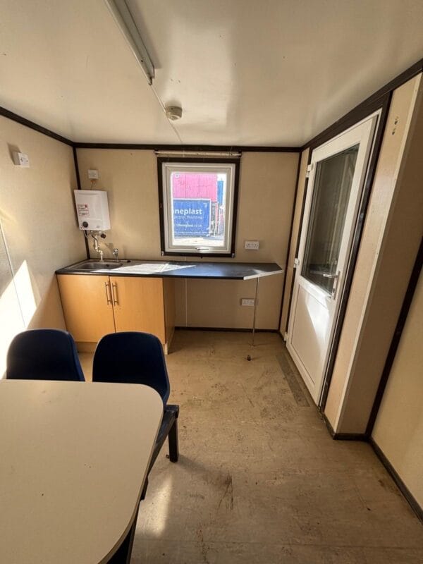 32ft x 9ft Welfare Unit - Image 10