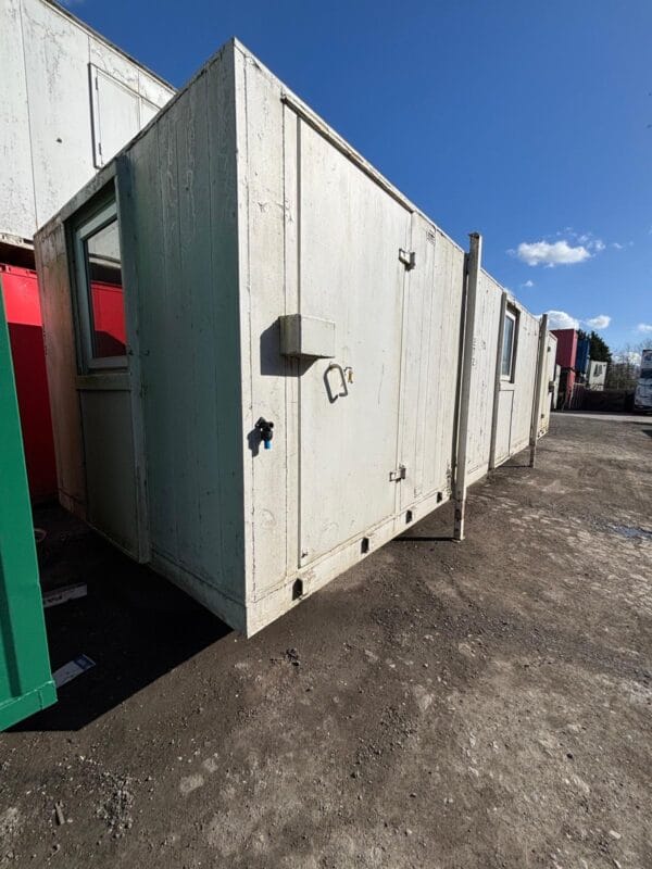 32ft x 9ft Welfare Unit - Image 5