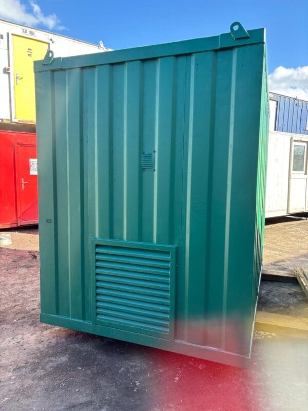 Storage cabin 3m wide 2m deep 2.5m high - Image 4