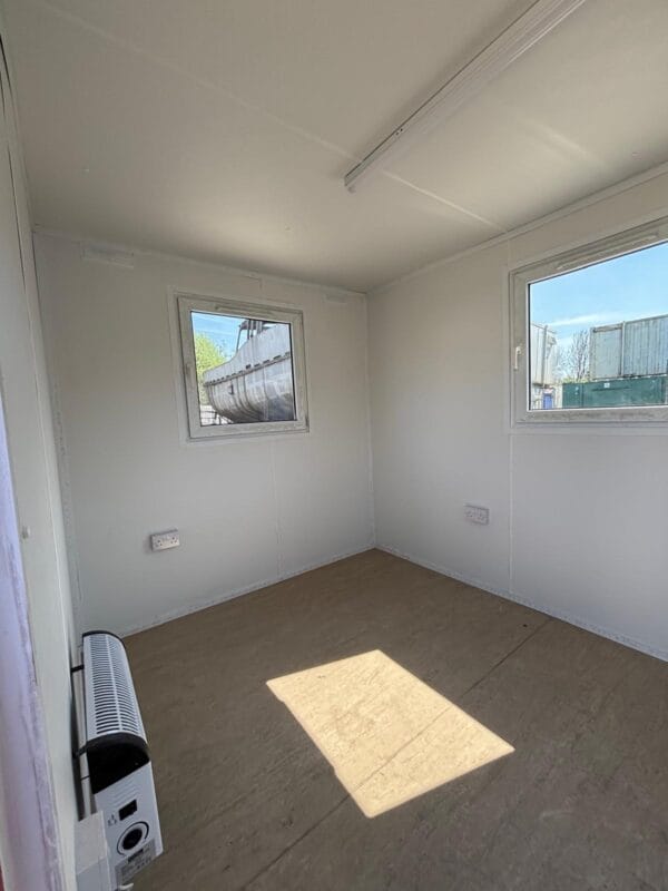 12ft x 9ft Site Office Security Unit - Image 14