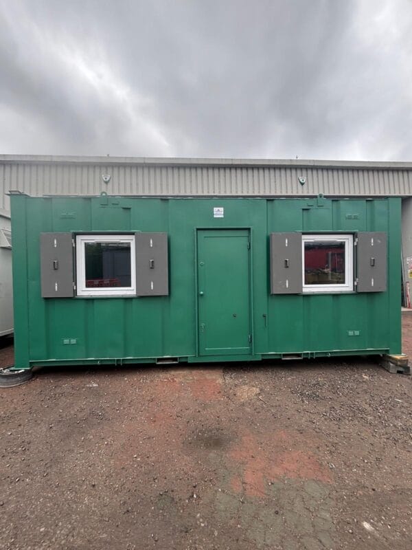 SOLD TO AN EQUESTRIAN FACILITY IN CHESHIRE -20ft x 10ft Site office/Canteen - Image 9