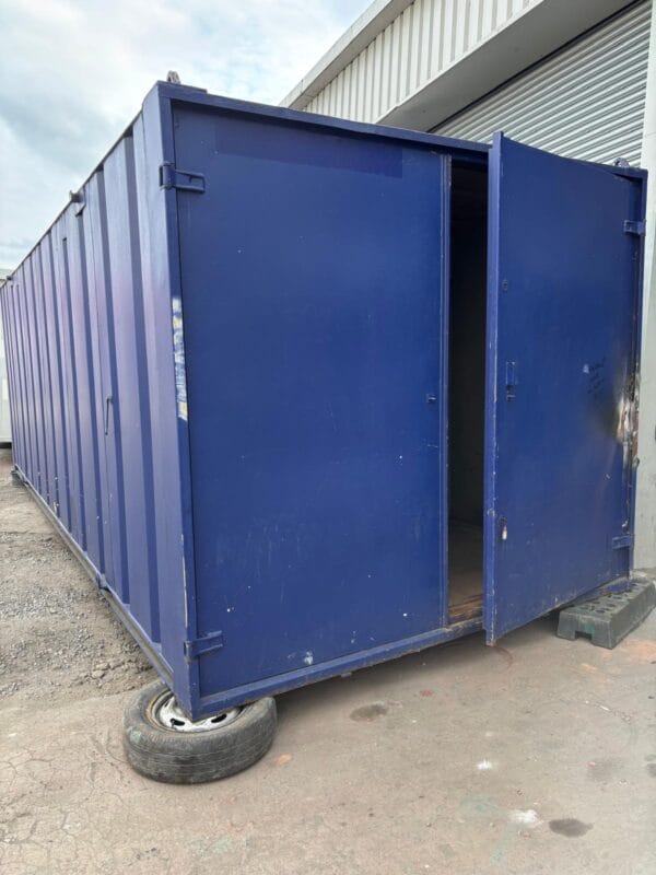 SOLD to a repeat customer from Somerset- 24ft x 9ft Storage Container - Image 5