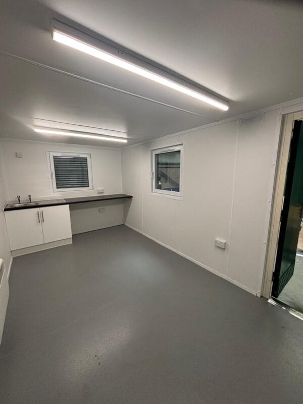 16ft x 9ft Welfare Unit - Image 14