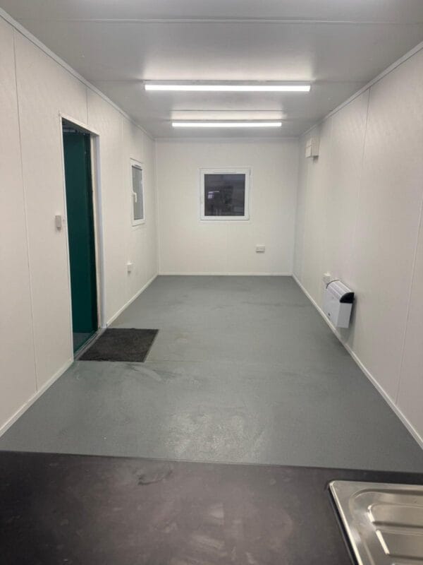 24ft x 9ft Site Office/Canteen - Image 7
