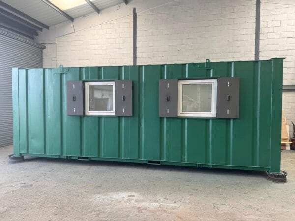 24ft x 9ft Welfare Unit