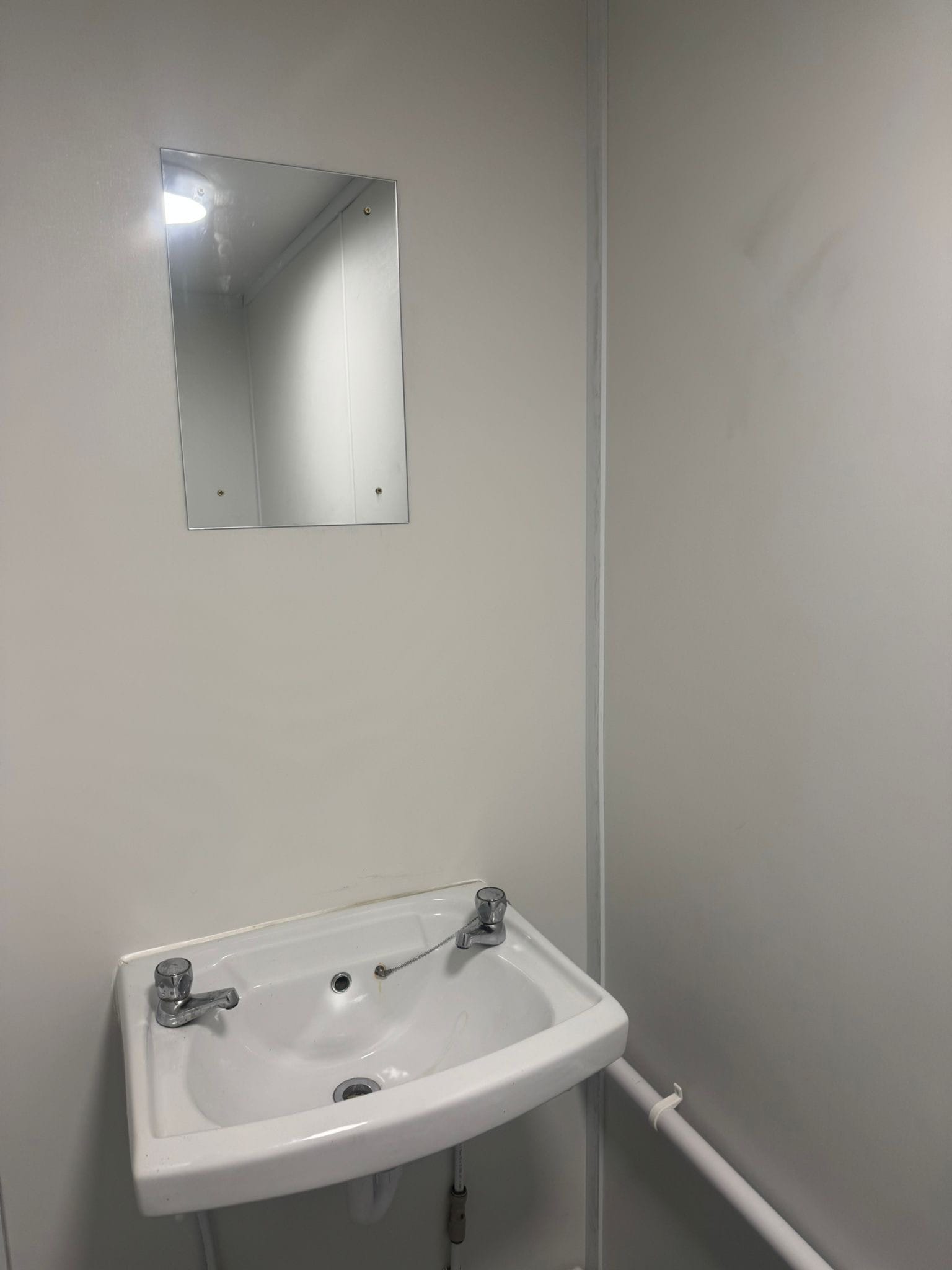 Sold to a company in Worksop, Notts - 24ft x 9ft Shipping Container Welfare Office - Image 7